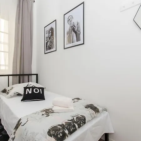 “feel At Home” Apartament Split